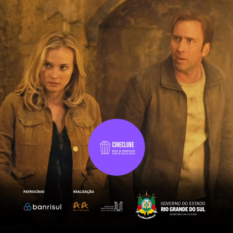 Imagem mostra uma mulher e um homem em uma cena de aventura, ambos usando roupas em tons terrosos. No centro inferior da imagem, há um adesivo roxo com a marca "CINECLUBE" em branco. Na parte inferior, uma faixa escura exibe, da esquerda para a direita, os logotipos "PATROCÍNIO: Banrisul", "REALIZAÇÃO: AA MuseCom", "MuseCom" e "GOVERNO DO ESTADO: RIO GRANDE DO SUL, SECRETARIA DA CULTURA".